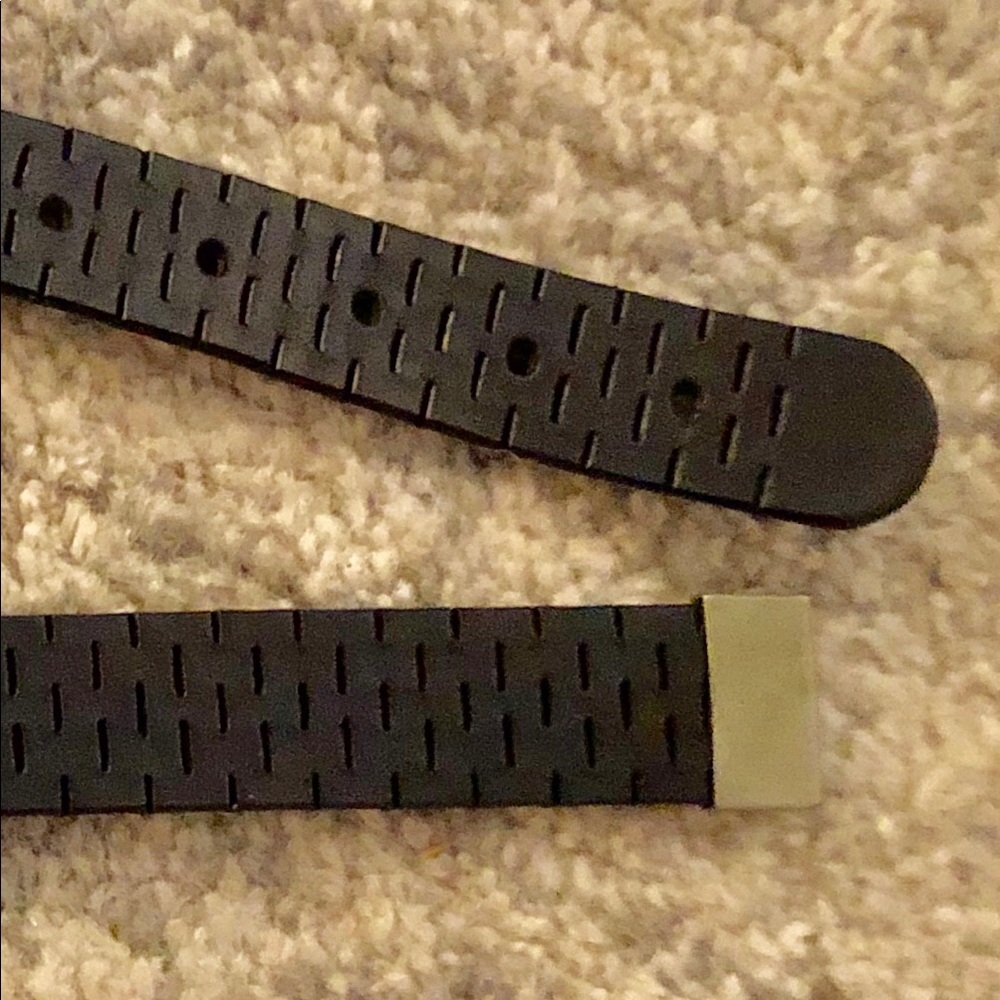 Diane von Furstenburg DVF waist belt size Medium